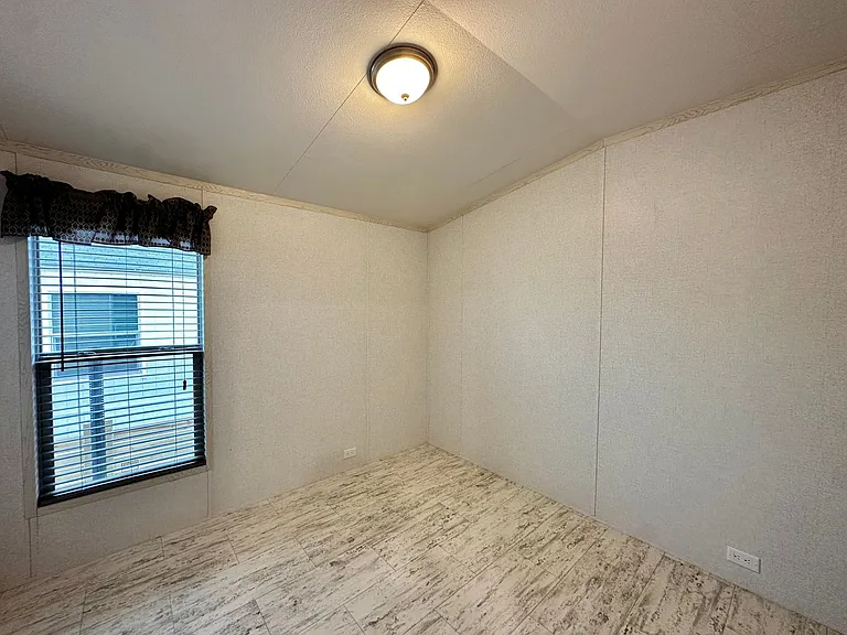 2301 SW Sheridan Rd — Photo 20
