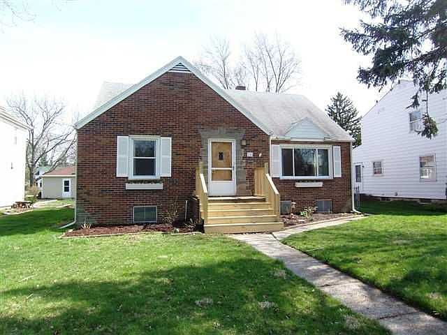 1st image of 550 E Indiana Ave