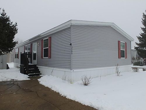 2nd image of 3866 Silver Birch