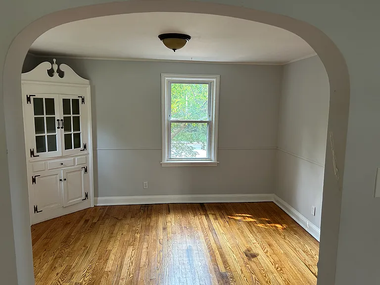 101 Sunset Dr — Photo 5