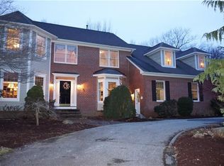 95 Juniper Dr, East Greenwich, RI 02818