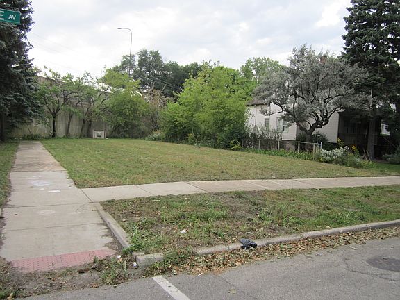 3rd image of 4300 W Berteau Ave