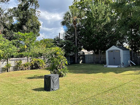 5th image of 812 59th St S