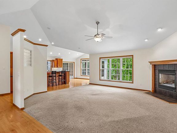 3rd image of 1070 Forest Edge Dr