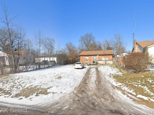 1176 W Genesee Ave, Flint, MI 48505
