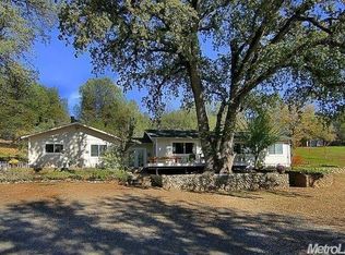 375 Merry Ln, Applegate, CA 95703