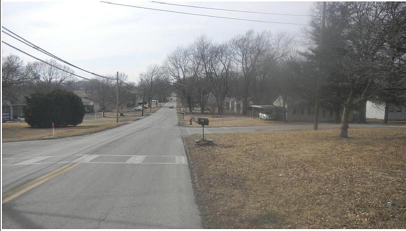 2nd image of 3632 Gibbs Rd