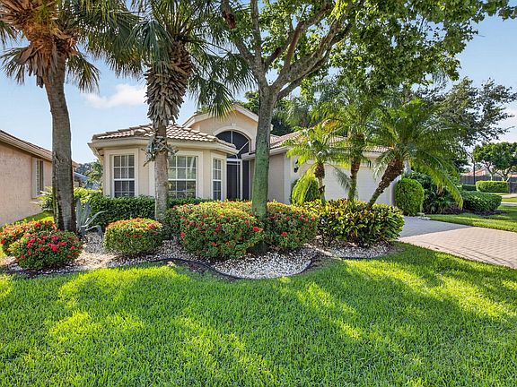 3rd image of 6815 Imperial Beach Circle