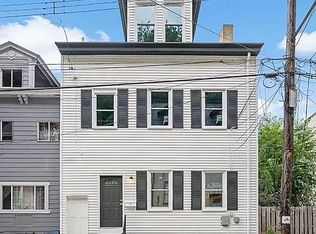 1124 Voskamp St, Pittsburgh, PA
