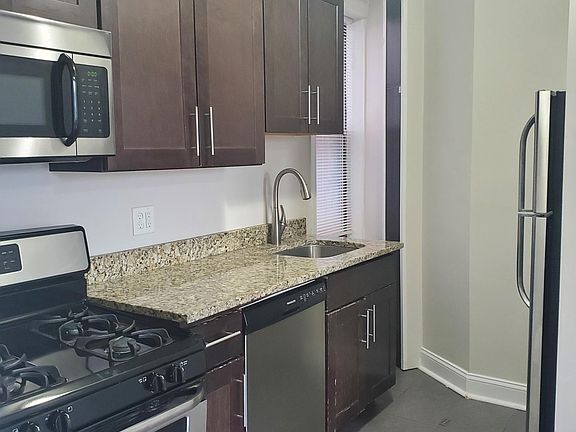 3rd image of 3 Magnolia Ave APT 3
