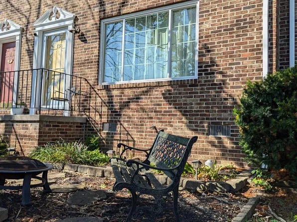 138 Parkside Dr, Winchester, VA 22602