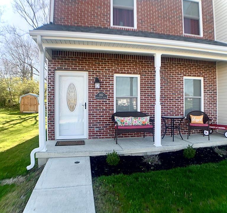 1st image of 2157 Buckingham Sq