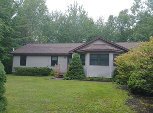 53 Albert Dr, Lincoln, ME 04457