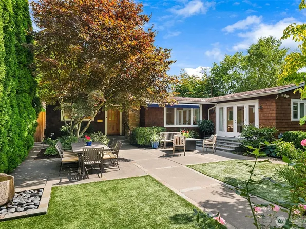 4510 48th Avenue NE, Seattle, WA 98105