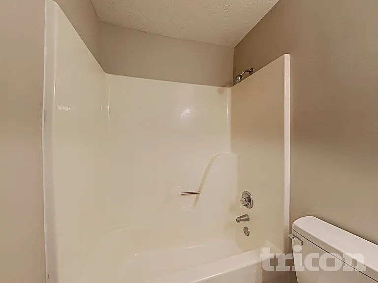 572 San Ricardo Dr — Photo 14