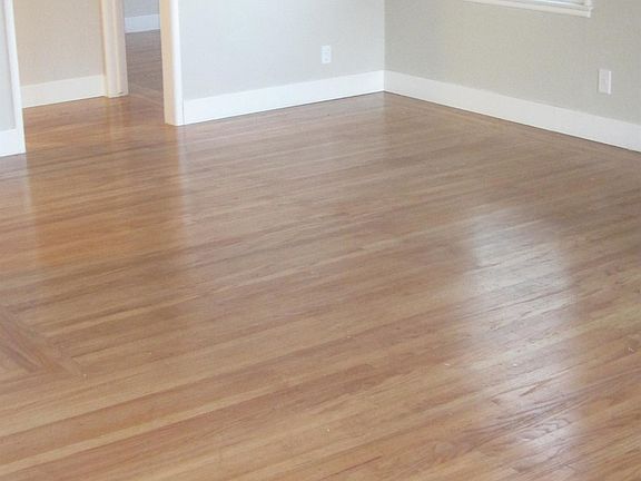 4th image of 4800 Del Norte Blvd