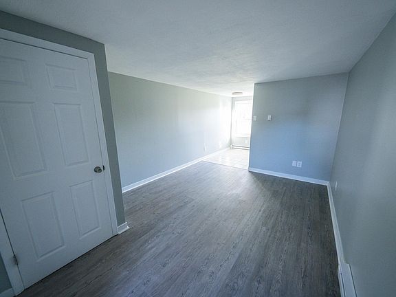 2nd image of 5322 E Seneca St #16