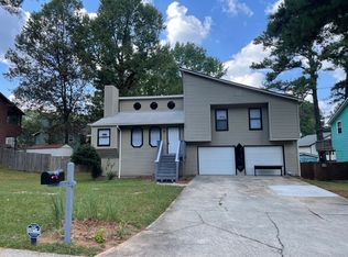 441 Canterbury Ln, Lawrenceville, GA 30046