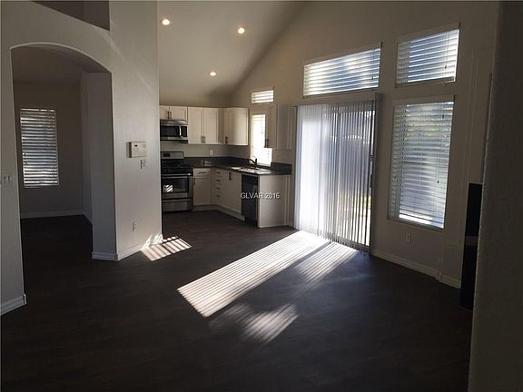 5th image of 9107 Scallop Reef Ave #0