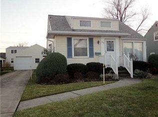 230 Cresthill Ave, Tonawanda, NY 14150