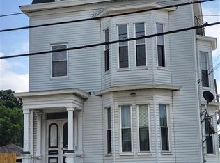 668 Cranston St, Providence, RI 02907