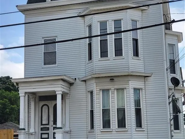668 Cranston St, Providence, RI 02907