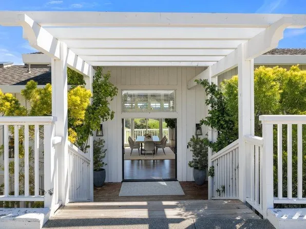 46 Tomahawk Drive, San Anselmo, CA 94960