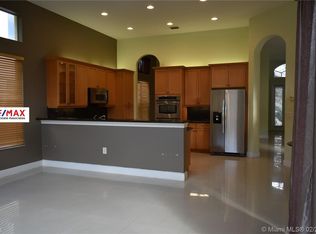 4898 SW 183rd Ave, Miramar, FL 33029