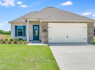 109 Benson Grove Dr, Youngsville, LA 70592