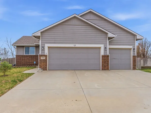 5535 S Meadowview Ct, Wichita, KS 67216