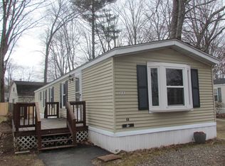 11 Cornwall Ave, Exeter, NH 03833