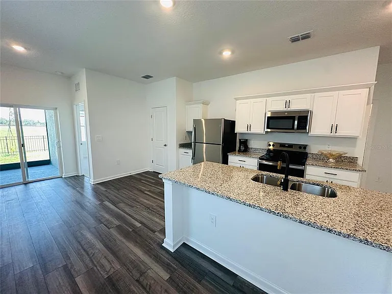 10473 Curving Creek Loop — Photo 6