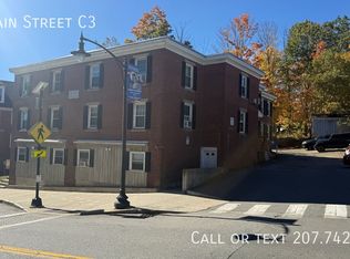 70 Main St APT C3, Newmarket, NH 03857