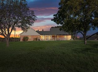 1370 Bays Rd, Axtell, TX 76624