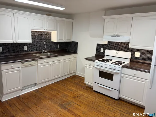 973 State St #1, New Haven, CT 06511