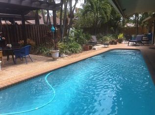 8795 SW 56th Pl, Cooper City, FL 33328