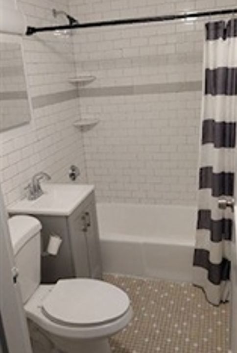 2nd image of 589 Broadway APT D