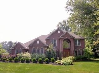 33129 Lake Rd, Avon Lake, OH 44012