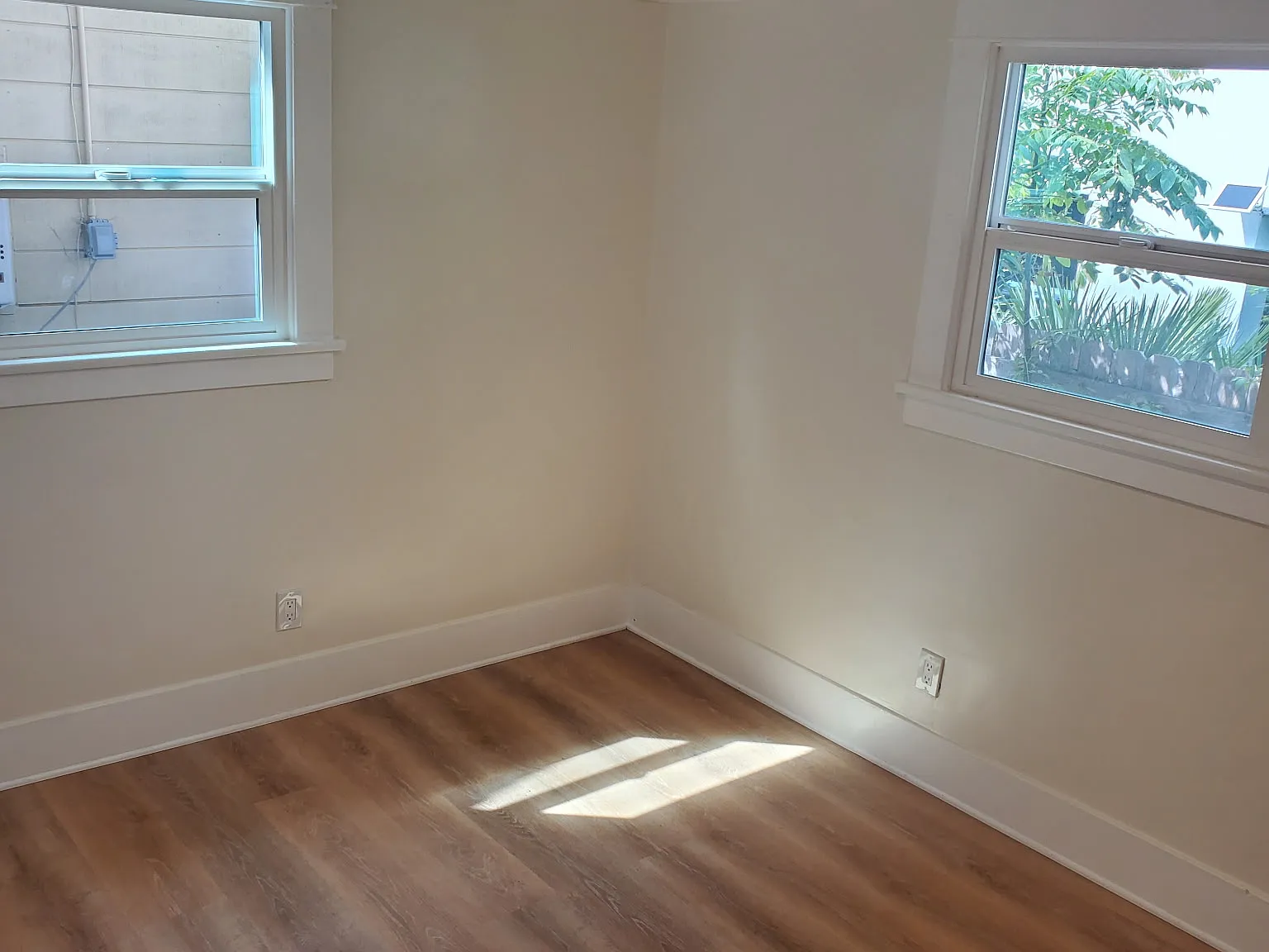 1 bed, 425 sqft, $2,200 — Photo 3