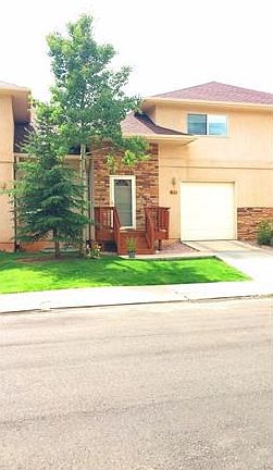 2nd image of 705 W Wood Trce