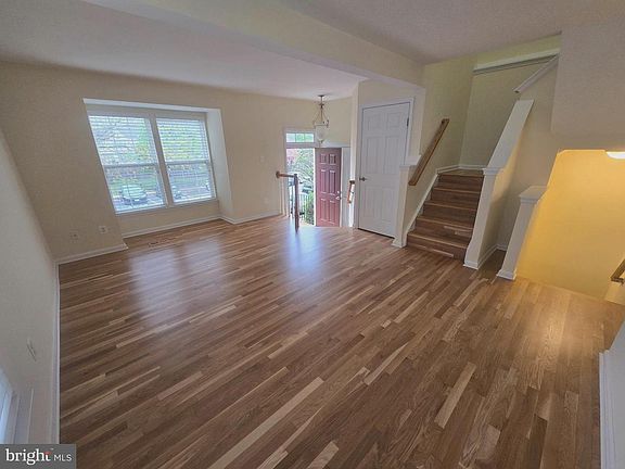 2nd image of 10331 Butternut Cir
