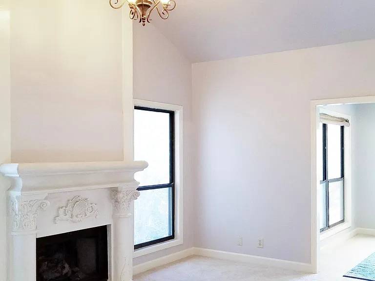 305 Comeragh SE — Photo 10