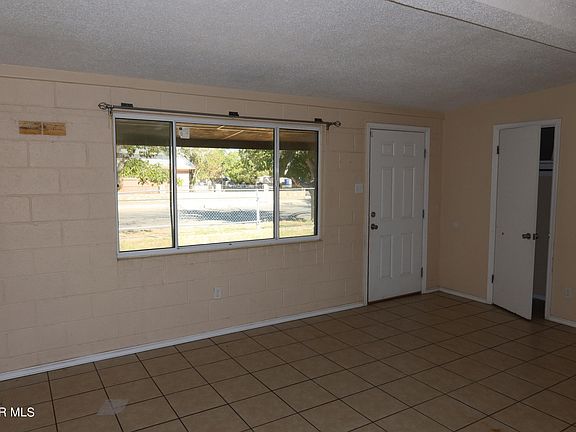 3rd image of 6056 Pompeii St