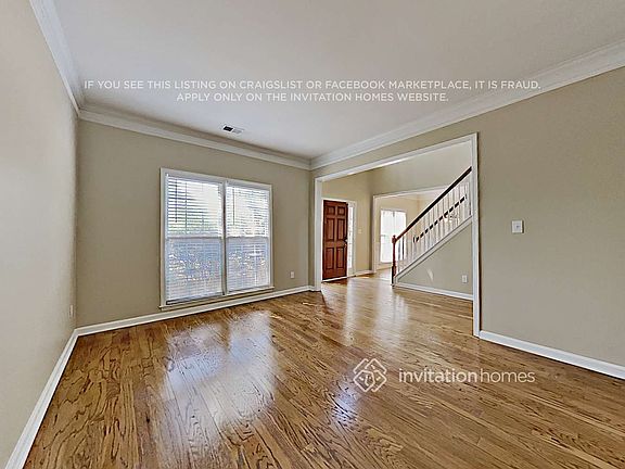 4th image of 515 Weatherstone Ct