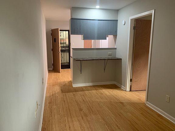 3rd image of 1800 Terrace Ave APT 16