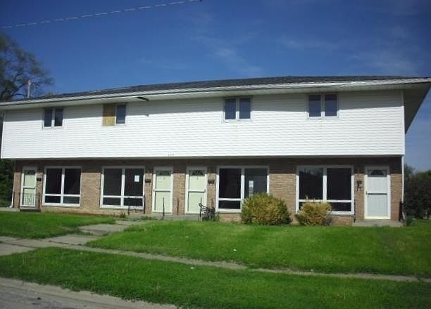 1st image of 3315 Sablewood Dr