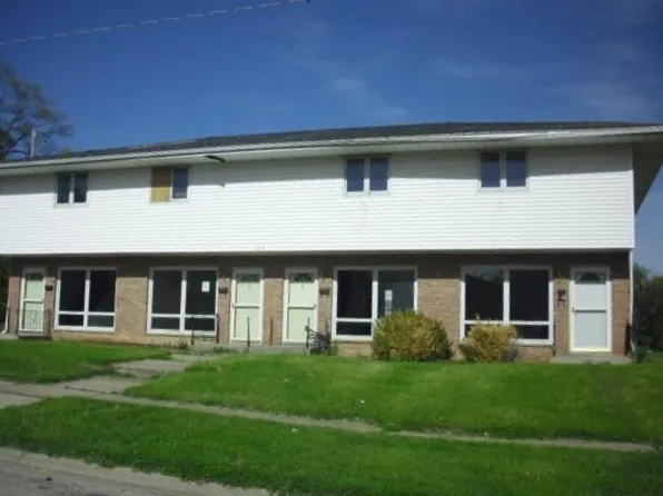 3315 Sablewood Dr, Rockford, IL 61101