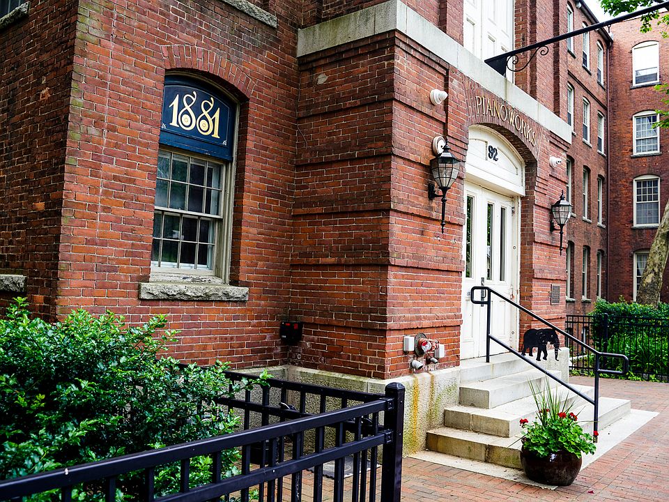 Main Street Entrance