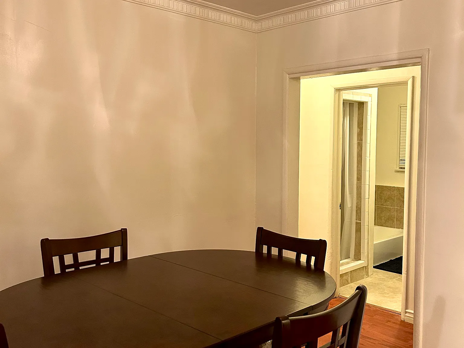 4 bed, 1576 sqft, $1,200 — Photo 3