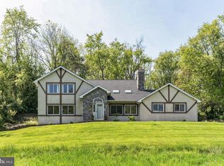 1441 Williamsburg Dr, West Chester, PA 19382